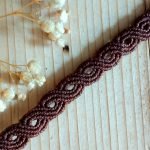 Ras de cou brun en macramé artisanal avec perle acier inoxydable