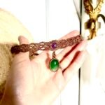 Chocker macramé sable avec améthyste et agate verte