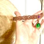 Chocker macramé sable avec améthyste et agate verte