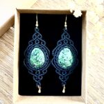 Boucles d’oreilles rubis zoïsite macramé fait main