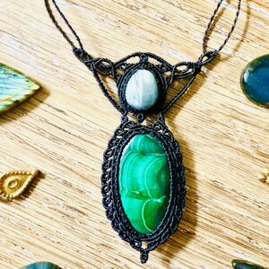 Collier chrysocolle et labradorite grise.