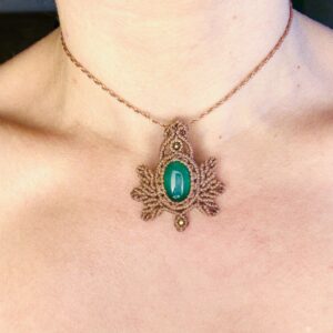 Médaillon feuilles agate verte.